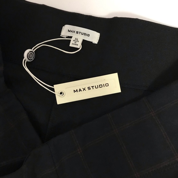 Max Studio Pants - Picture 3 of 5